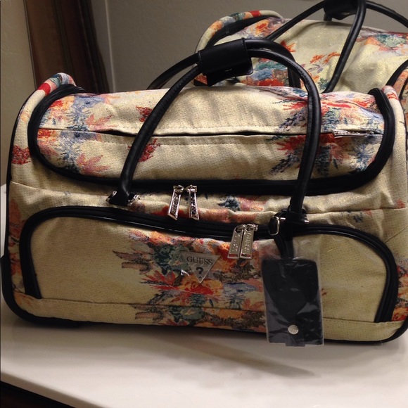 Guess Handbags - HOST PICK - Gorgeous Guess Rolling Duffel
